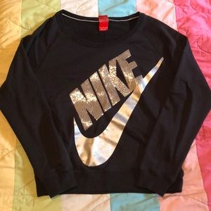 Black Nike crewneck